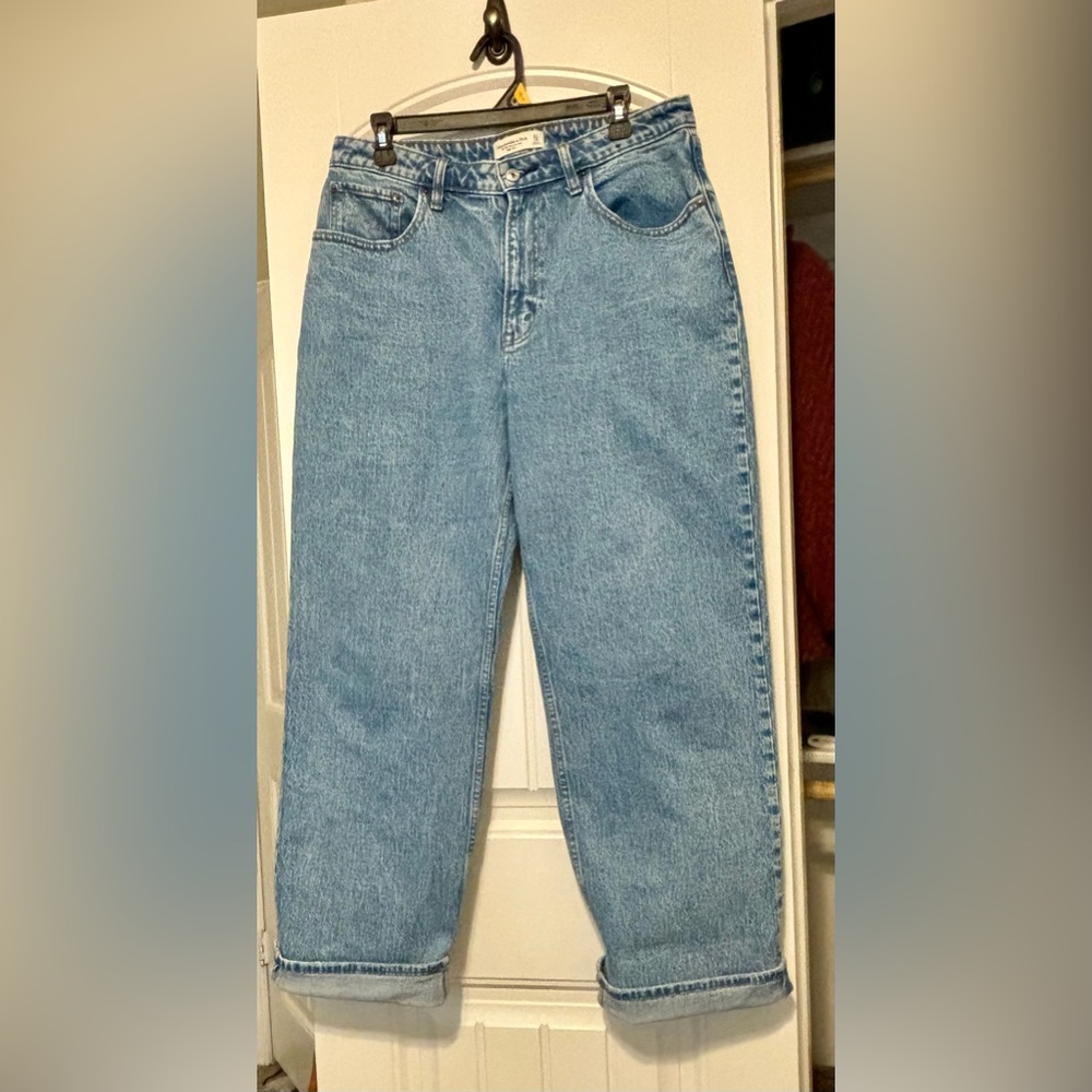 Abercrombie & Fitch Jeans Women’s 12/31. 90’s Relaxed High Rise Curve Love